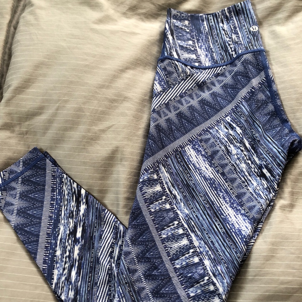 Lululemon size 8